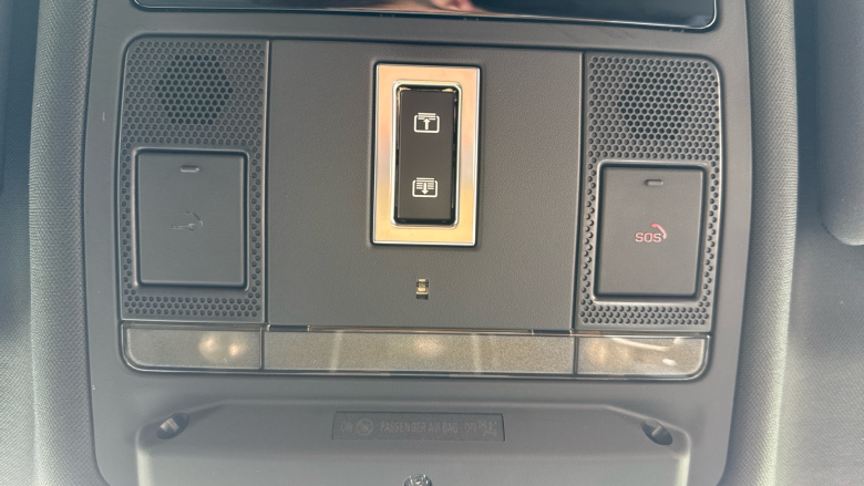 Land Rover Range Rover Evoque 1.5 P270e Edition 5dr Auto Hatchback